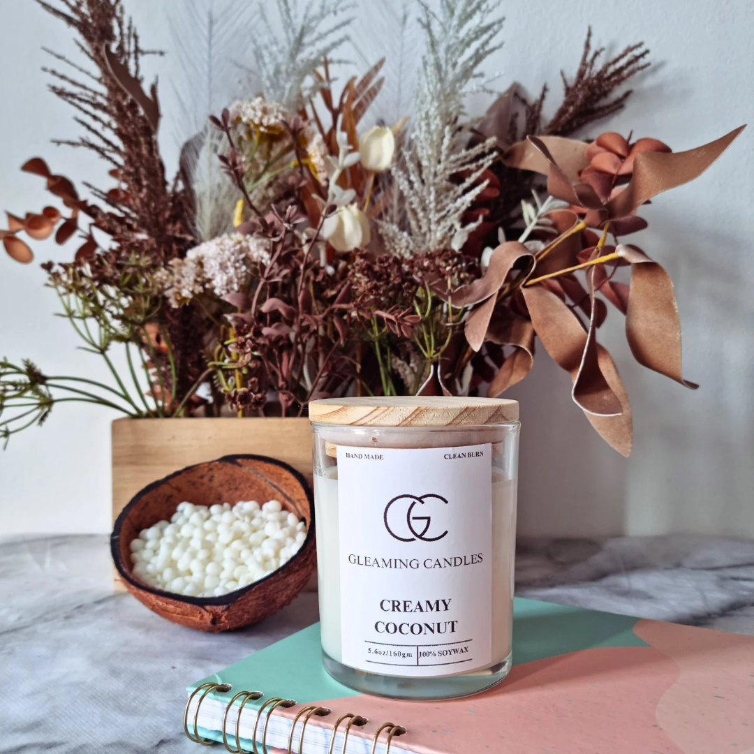 Creamy Coconut Scented Candle (Jar)