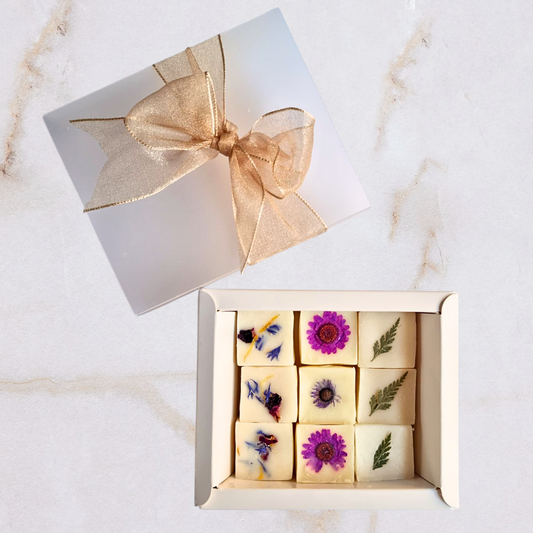 The Flora Essence Box